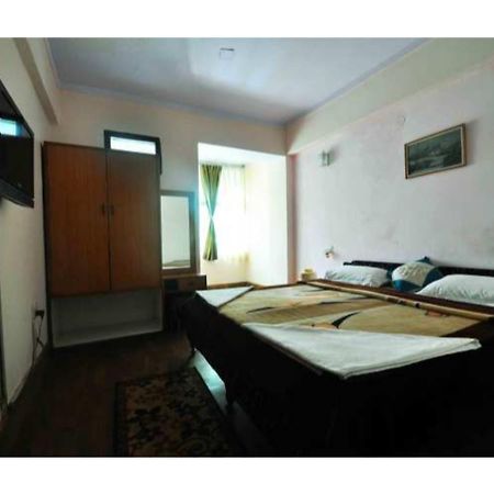 Anamika Hotel Nainital Eksteriør bilde